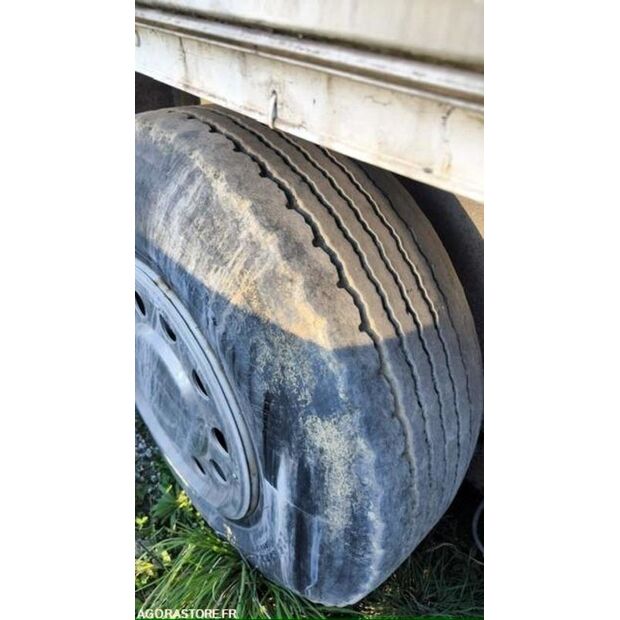 1982 Trouillet-47952075