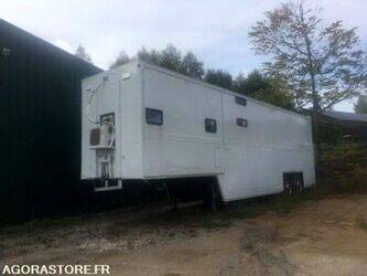 1982-trouillet-47952095