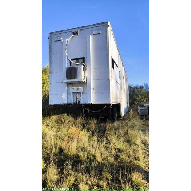 1982 Trouillet-47952101