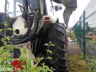 2008-renault-1464527-47952144