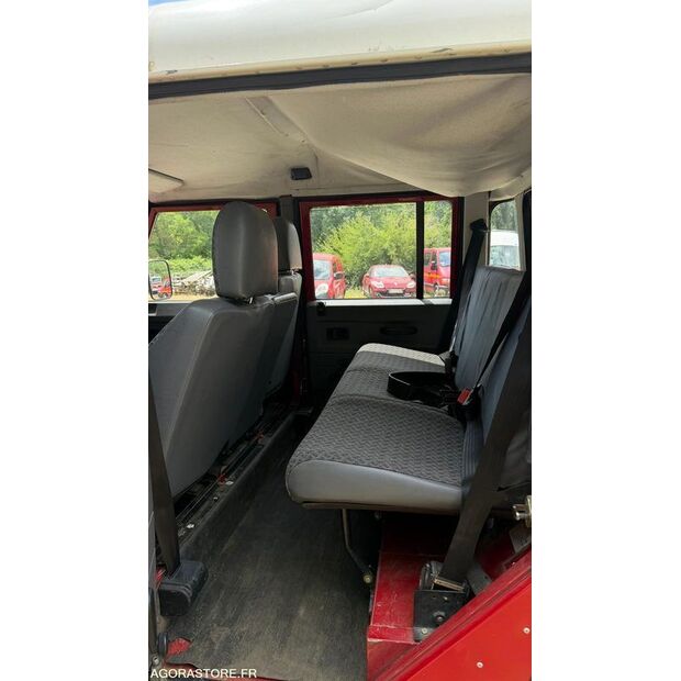 2001 Land Rover Defender-47952346