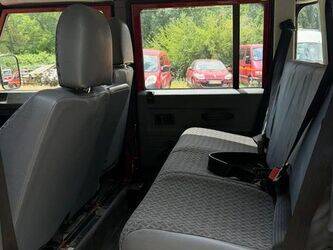 2001-land-rover-defender-1464535-47952346