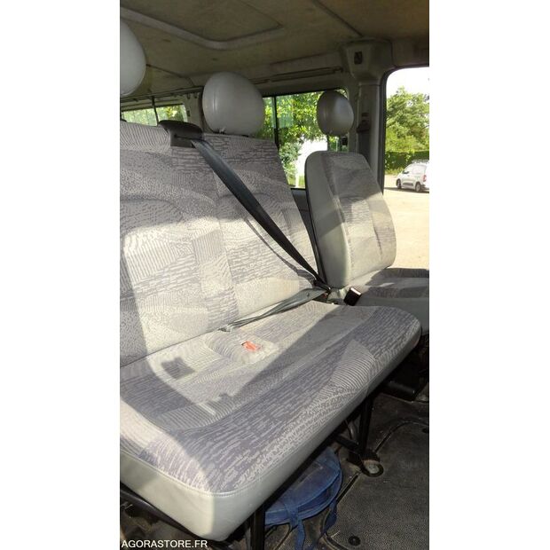 2006 Renault Master-47952493