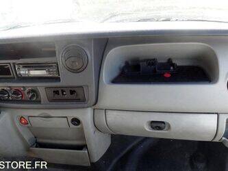 2006-renault-master-1464542-47952495