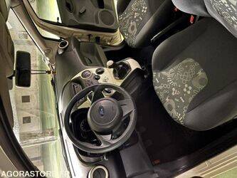 2011-ford-ka-47952611