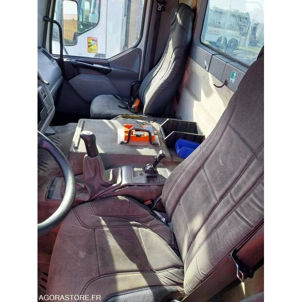 2005 Renault PREMIUM-47952673