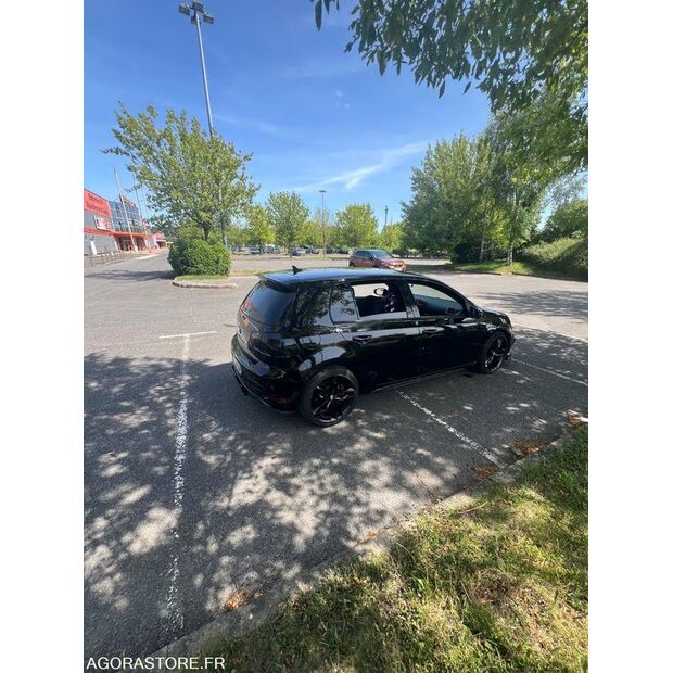 2009 Volkswagen Golf-47952690