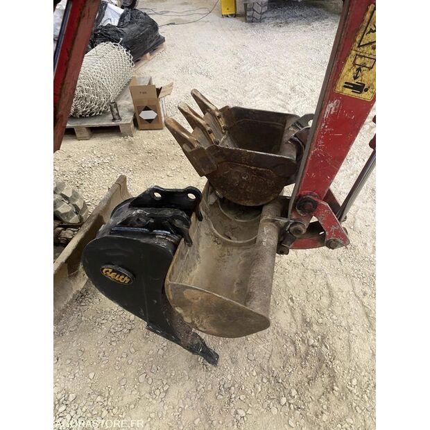 2014 YANMAR SV08-1AS-47952870