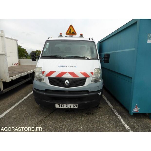 2005 Renault Mascott-47952915