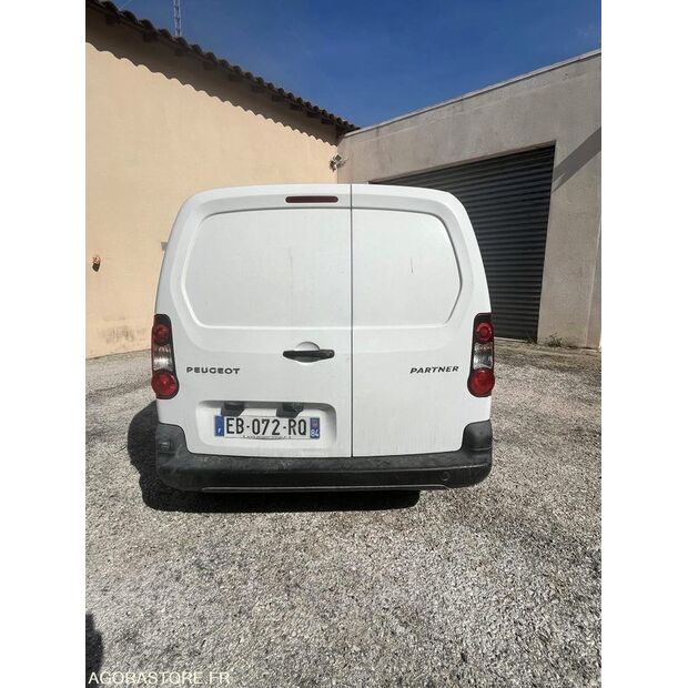 2016 Peugeot PARTNER-47952936
