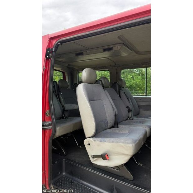 2003 Renault Master-47952962