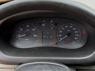 2002-renault-master-1464564-47953065