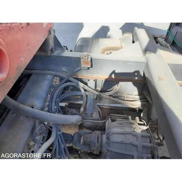 2004 رينو Midlum-47953110