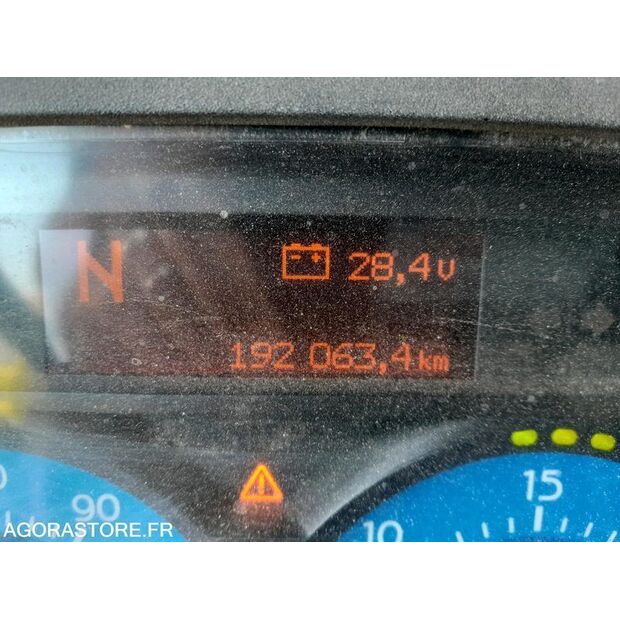 2004 رينو Midlum-47953132