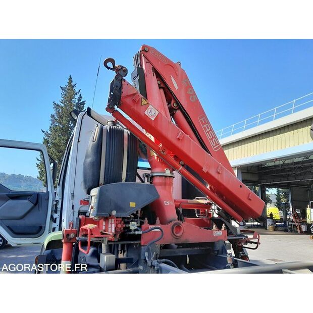 2004 رينو Midlum-47953137