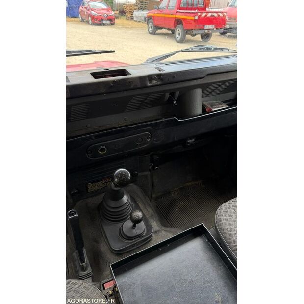 2001 Land Rover Defender-47953217