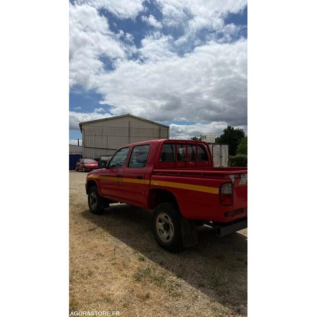 2001 تويوتا Hilux-47953244