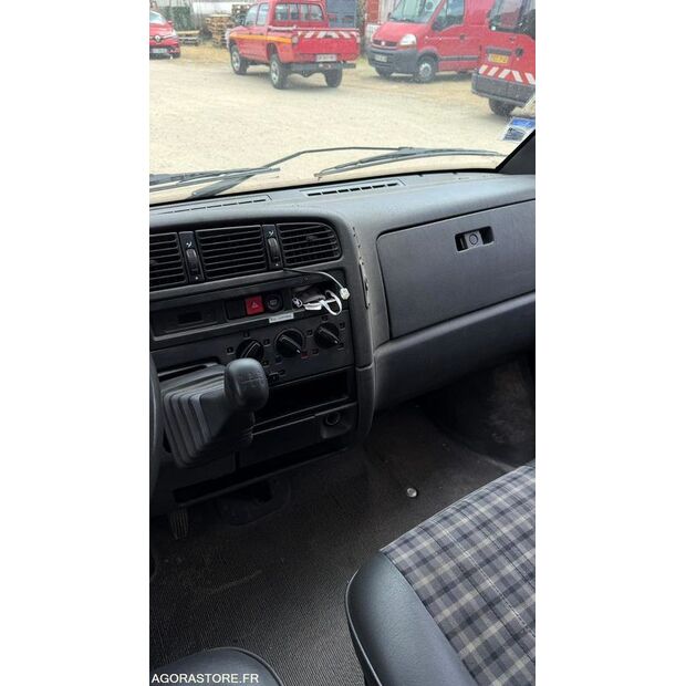 1995 بيجو BOXER-47953282