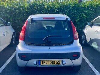 2006-peugeot-107-1464576-47953376