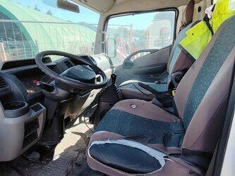 2015-nissan-cabstar-1464578-47953440
