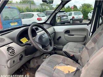 2006-renault-kangoo-1464579-47953473