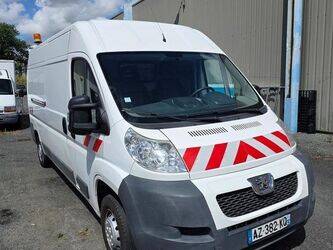 2010-peugeot-boxer-1464580-47953475