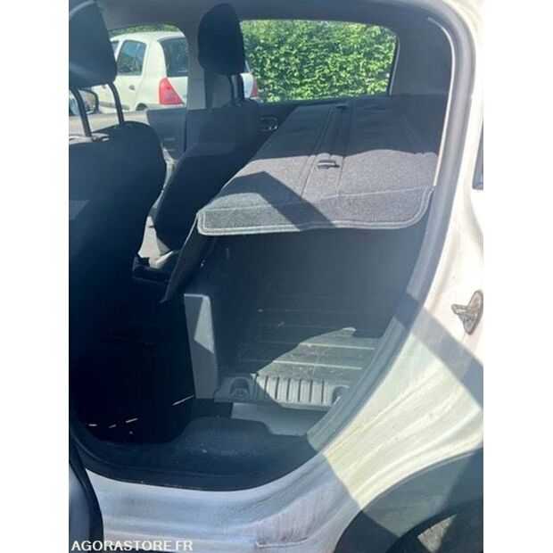 2021 Citroen C3-47953548