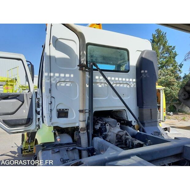 2004 رينو Midlum-47953691