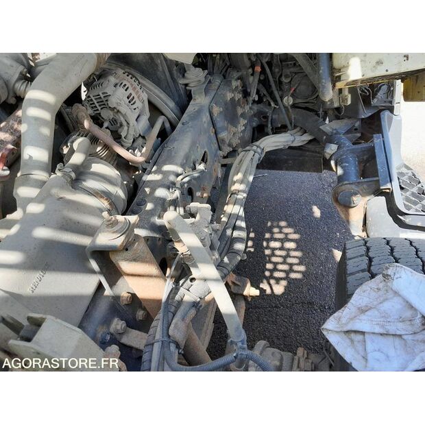 2004 رينو Midlum-47953699