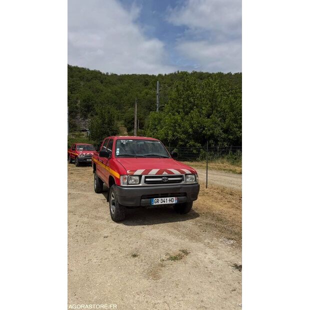 2001 تويوتا Hilux-47953742