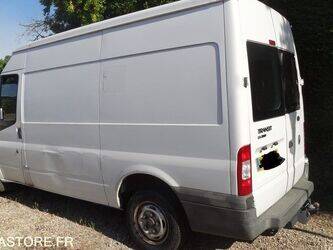 2007-ford-transit-1464589-47953777