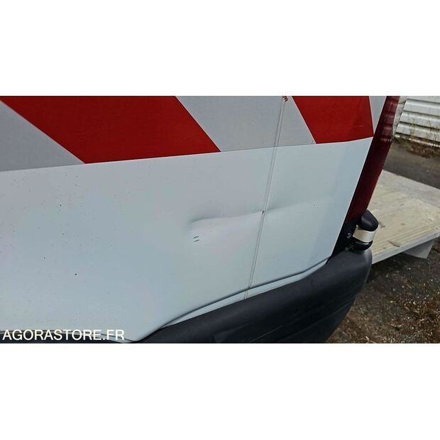2003 Renault Master-47953808