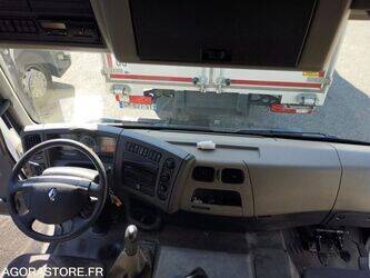 2012-renault-premium-1464597-47953985