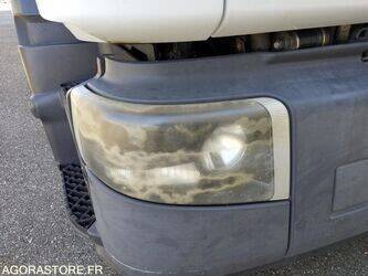 2012-renault-premium-1464597-47954008