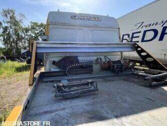 1996-renault-m150-1464605-47954218