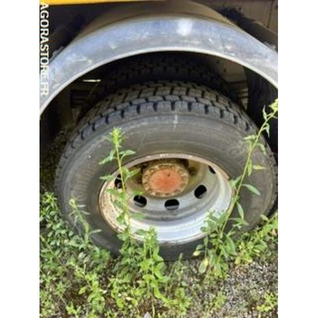 1996 رينو M150-47954223