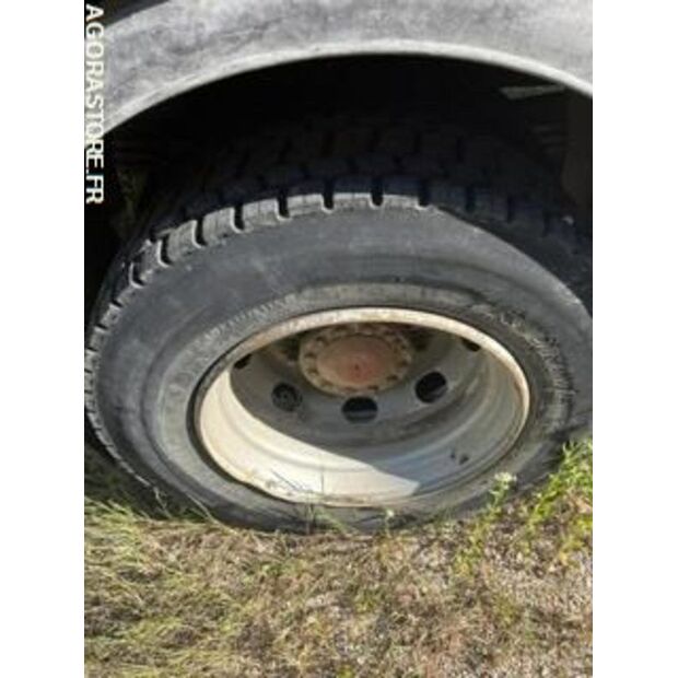 1996 رينو M150-47954224