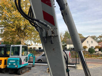 2014-takeuchi-tb295w-1464617-47956419