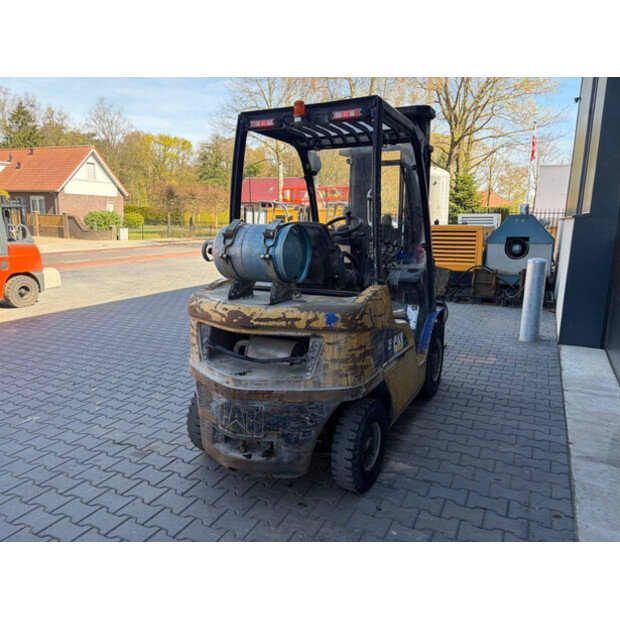 2011 Caterpillar GP25N-47956918
