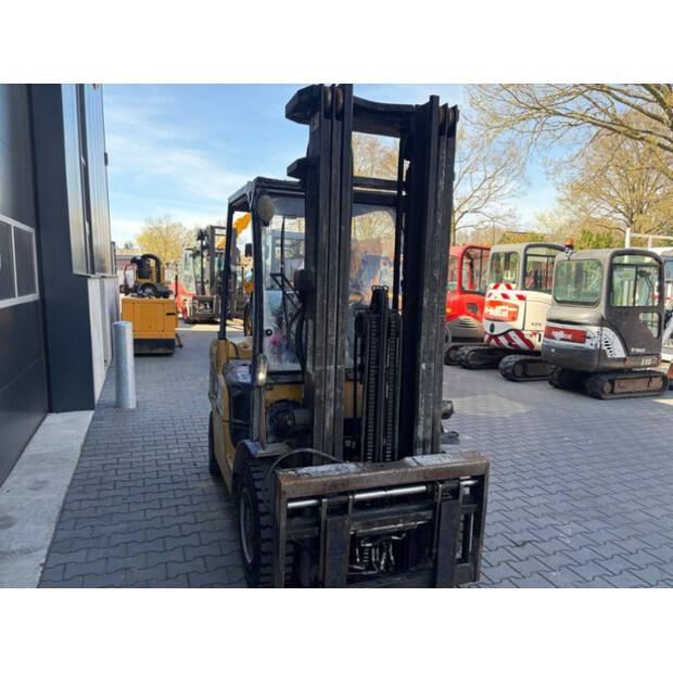 2011 Caterpillar GP25N-47956920