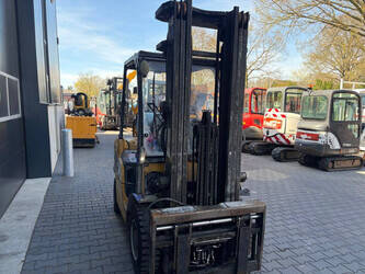 2011-caterpillar-gp25n-1464651-47956920