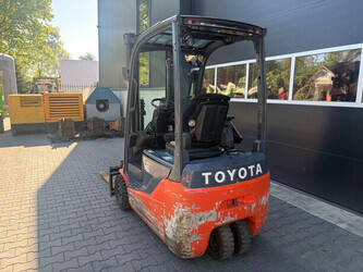 2020-toyota-8fbek16t-1464663-47957105