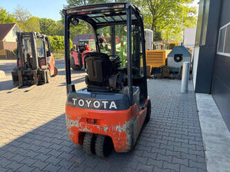 2020-toyota-8fbek16t-1464663-47957107