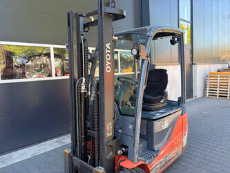2020-toyota-8fbek16t-1464663-47957116