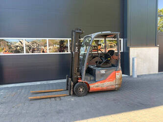 2020-toyota-8fbek16t-1464664-47957119