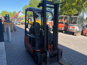 2020-toyota-8fbek16t-1464664-47957125