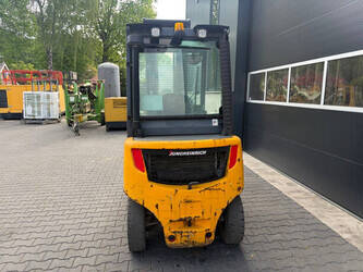 2011-jungheinrich-dfg-425s-1464665-47957135