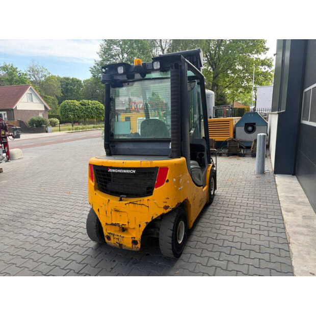 2011 Jungheinrich DFG 425s-47957136