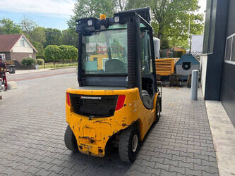 2011-jungheinrich-dfg-425s-1464665-47957136
