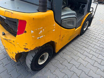 2011-jungheinrich-dfg-425s-1464665-47957140